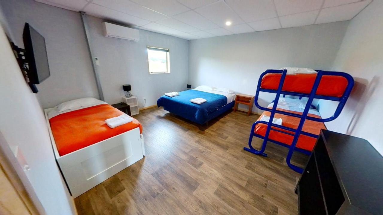 Full Holiday Home To Yourself, Up To 21 Guests Atiamuri Luaran gambar